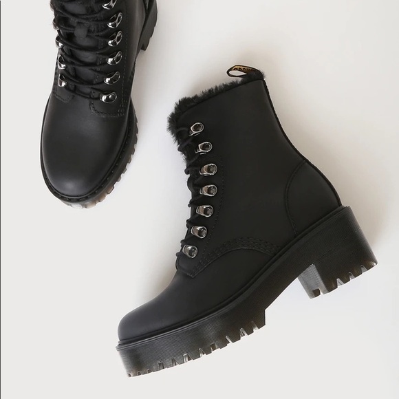 NIB Dr. Martens Leona faux fur lined Size: 6 - Picture 2 of 9